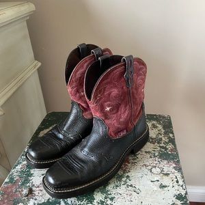 Justin gypsy Womens western cowboy boots 8.5